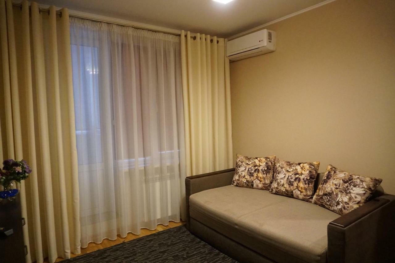 Квартира Рядом С Метро Kharkiv Extérieur photo